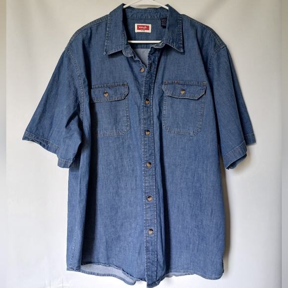 Wrangler Other - Wrangler Mens Denim Short Sleeve Work Shirt XL/XG/TG Color Blue Denim